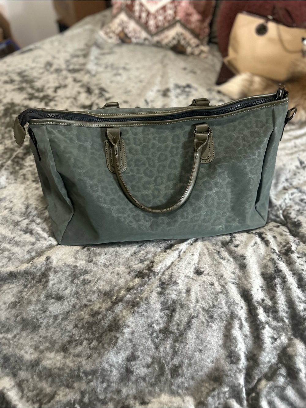 PRIVATA Tonal Leopard Weekender Duffel Travel Bag w/ COA Y2K